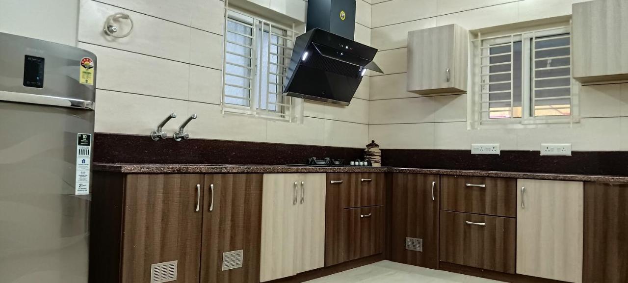 Shi'S Vilva - The Bungalow In Coimbatore - Near Airport, Kmch, Codesia Εξωτερικό φωτογραφία