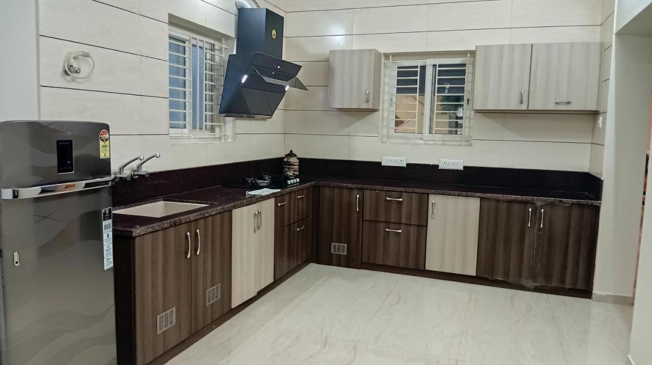 Shi'S Vilva - The Bungalow In Coimbatore - Near Airport, Kmch, Codesia Εξωτερικό φωτογραφία