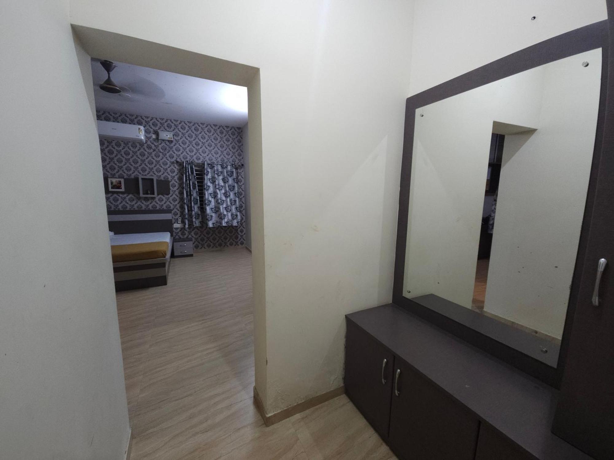 Shi'S Vilva - The Bungalow In Coimbatore - Near Airport, Kmch, Codesia Εξωτερικό φωτογραφία
